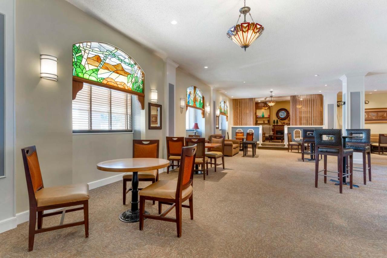 | Best Western Plus Grosvenor Airport Hotel