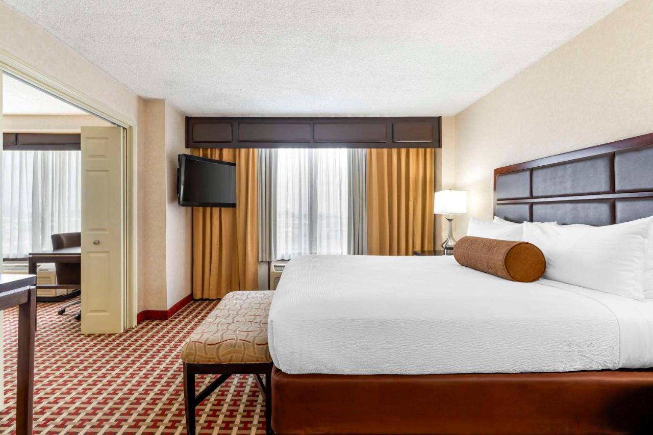 | Best Western Plus Grosvenor Airport Hotel