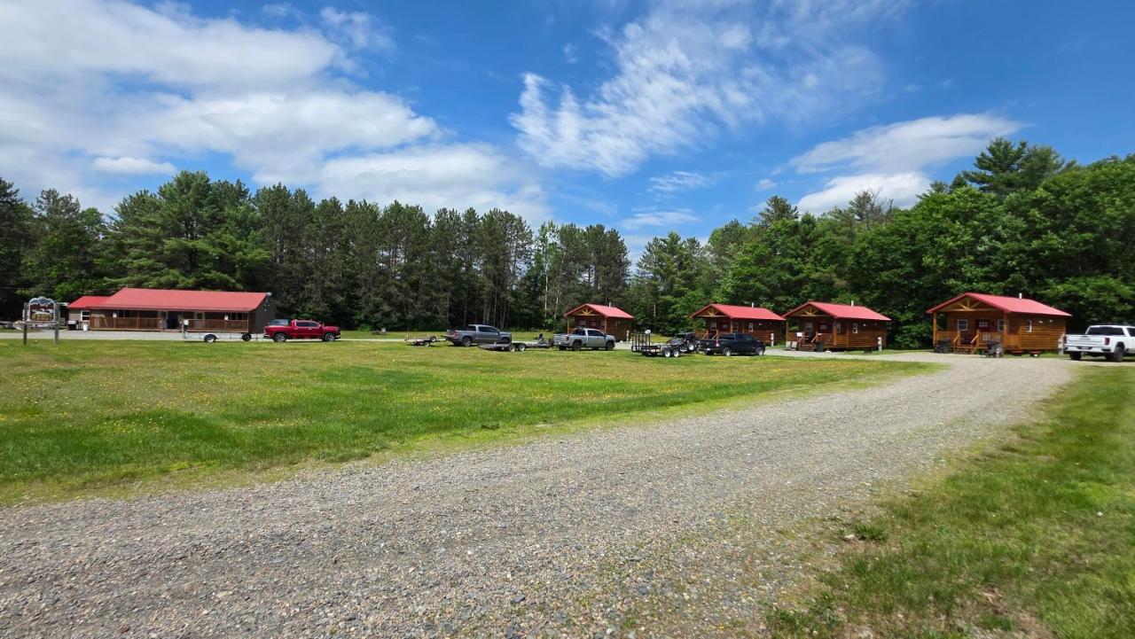 | Abbot Trailside Lodging