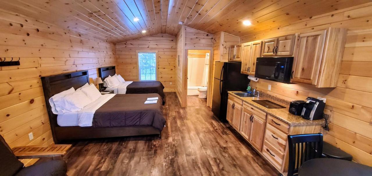 | Abbot Trailside Lodging