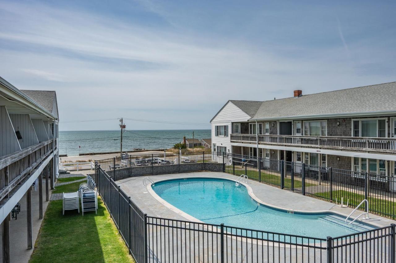 | Oceanside Condos