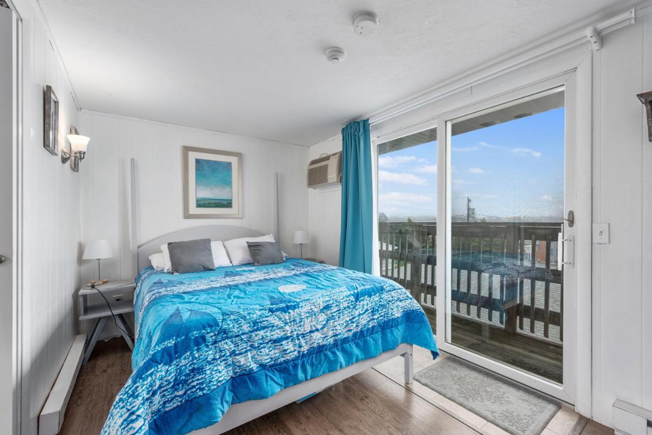 | Oceanside Condos