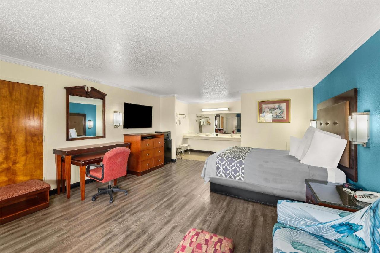  | America's Best Value Inn and Suites