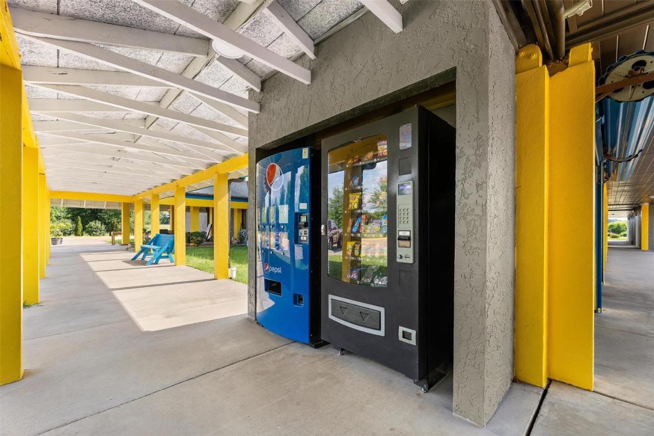  | America's Best Value Inn and Suites