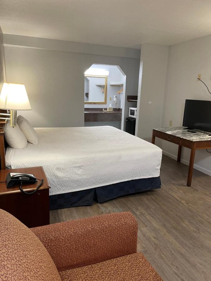 | FairBridge Inn & Suites