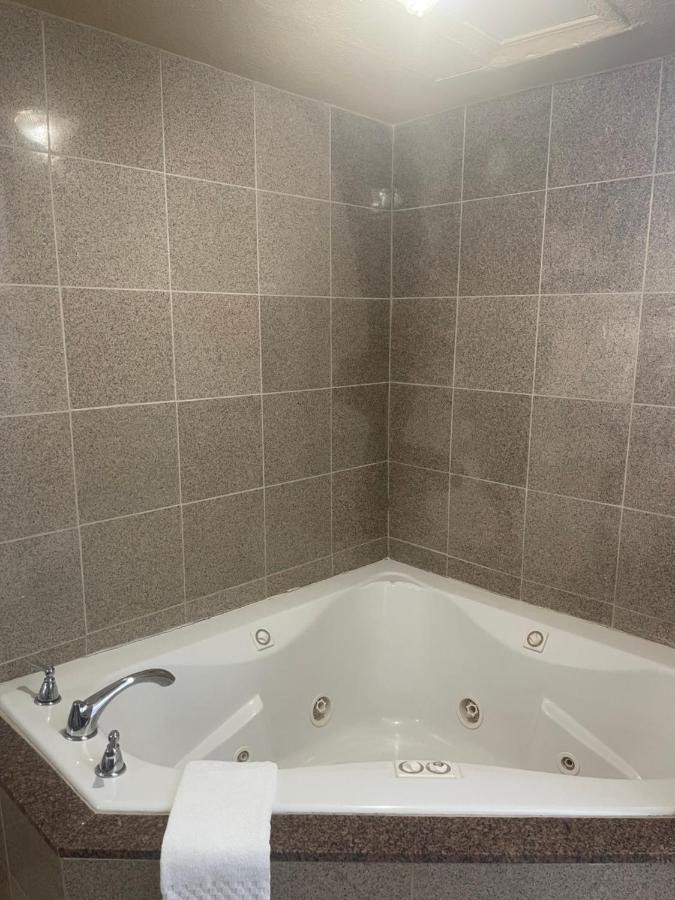 | FairBridge Inn & Suites