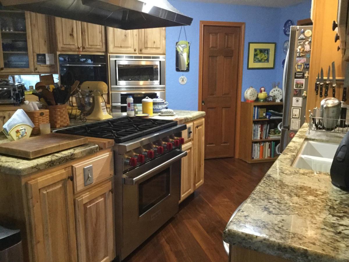 | A Cascade View Bed And Breakfast