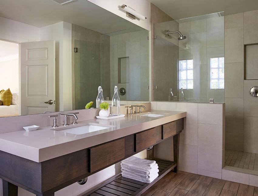 Superior Junior Suite at SENZA Hotel