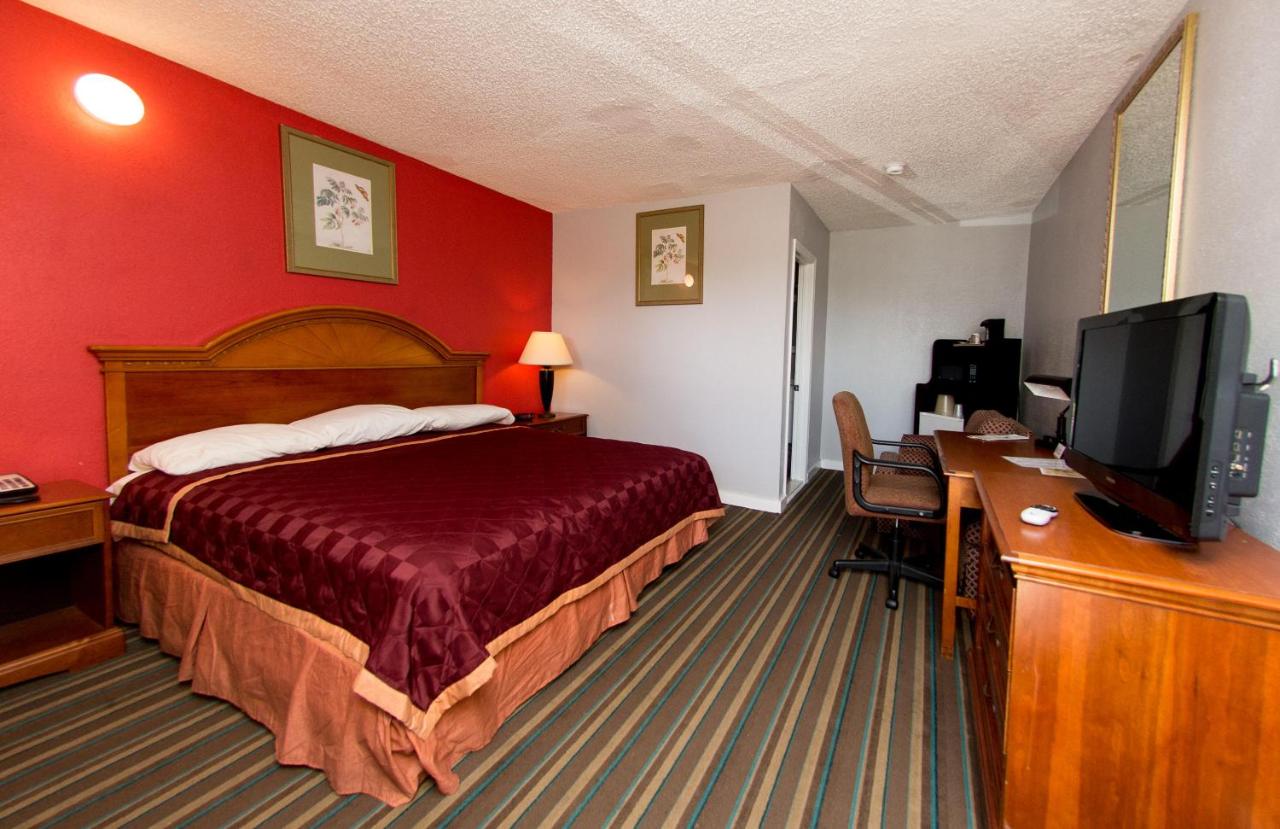 | Scottish Inn and Suites - Bensalem-Philadelphia