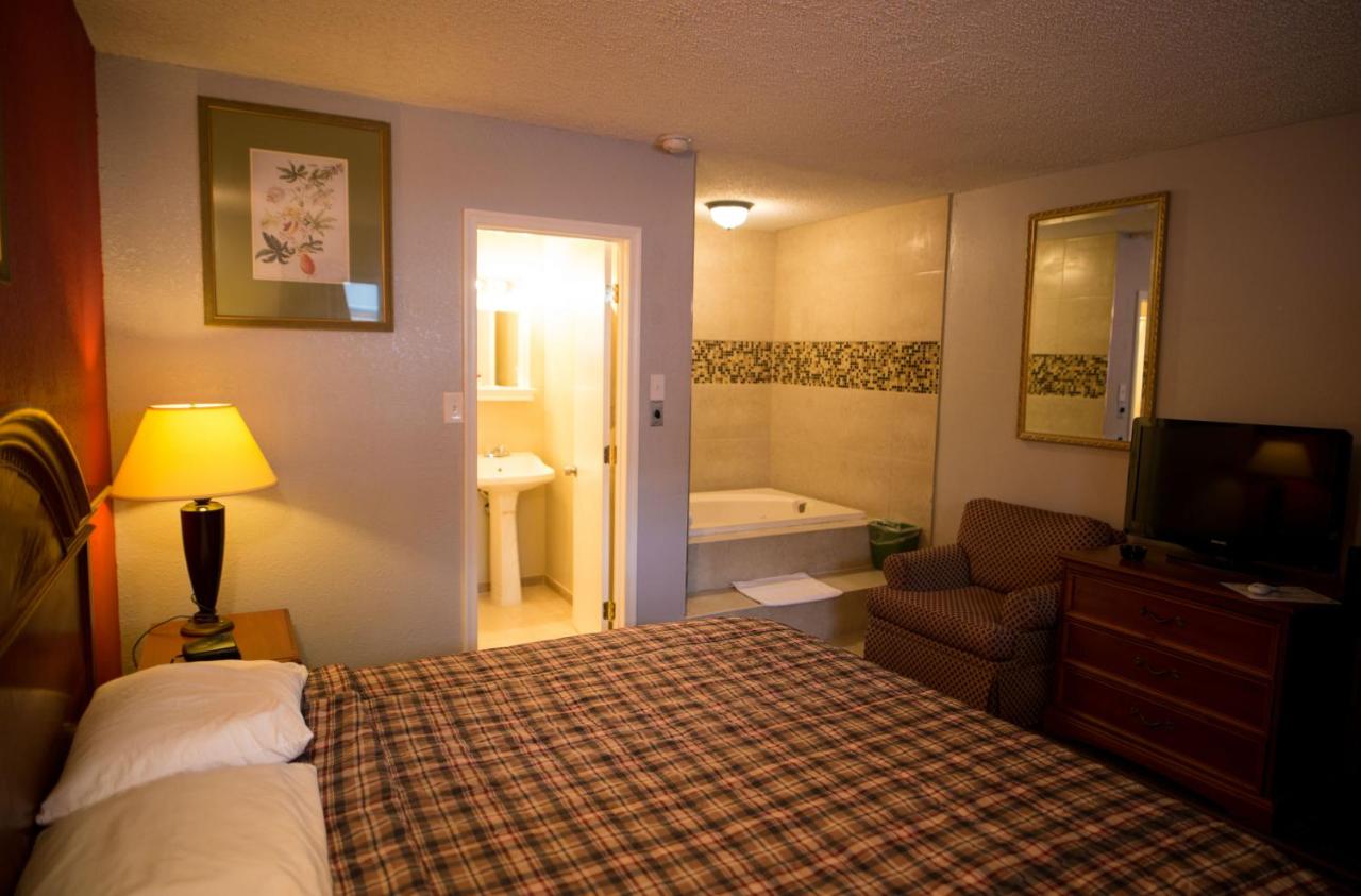| Scottish Inn and Suites - Bensalem-Philadelphia