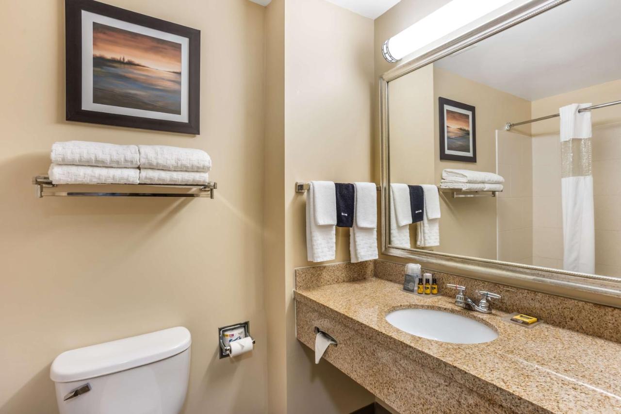  | Best Western Plus University Park Inn & Suites