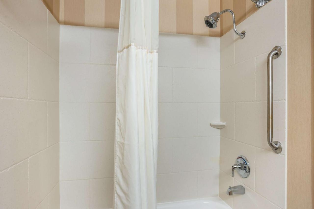  | Best Western Plus University Park Inn & Suites