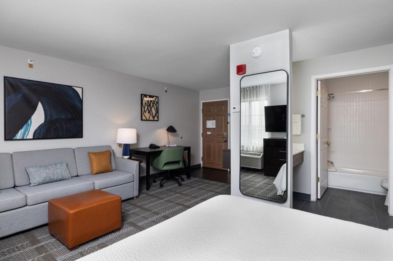  | Staybridge Suites Madison East, an IHG Hotel
