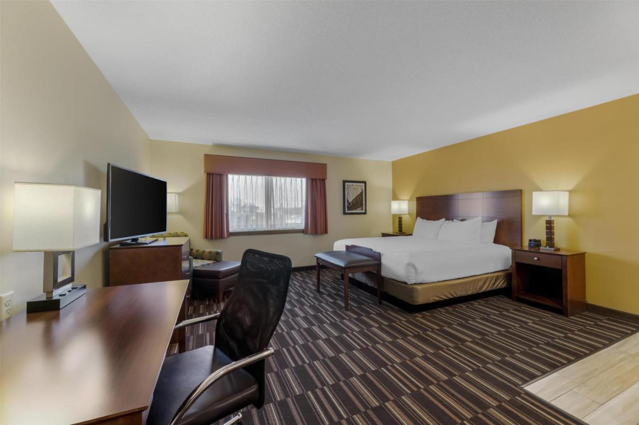 | Best Western Falcon Plaza