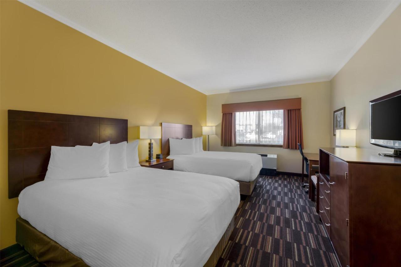 | Best Western Falcon Plaza
