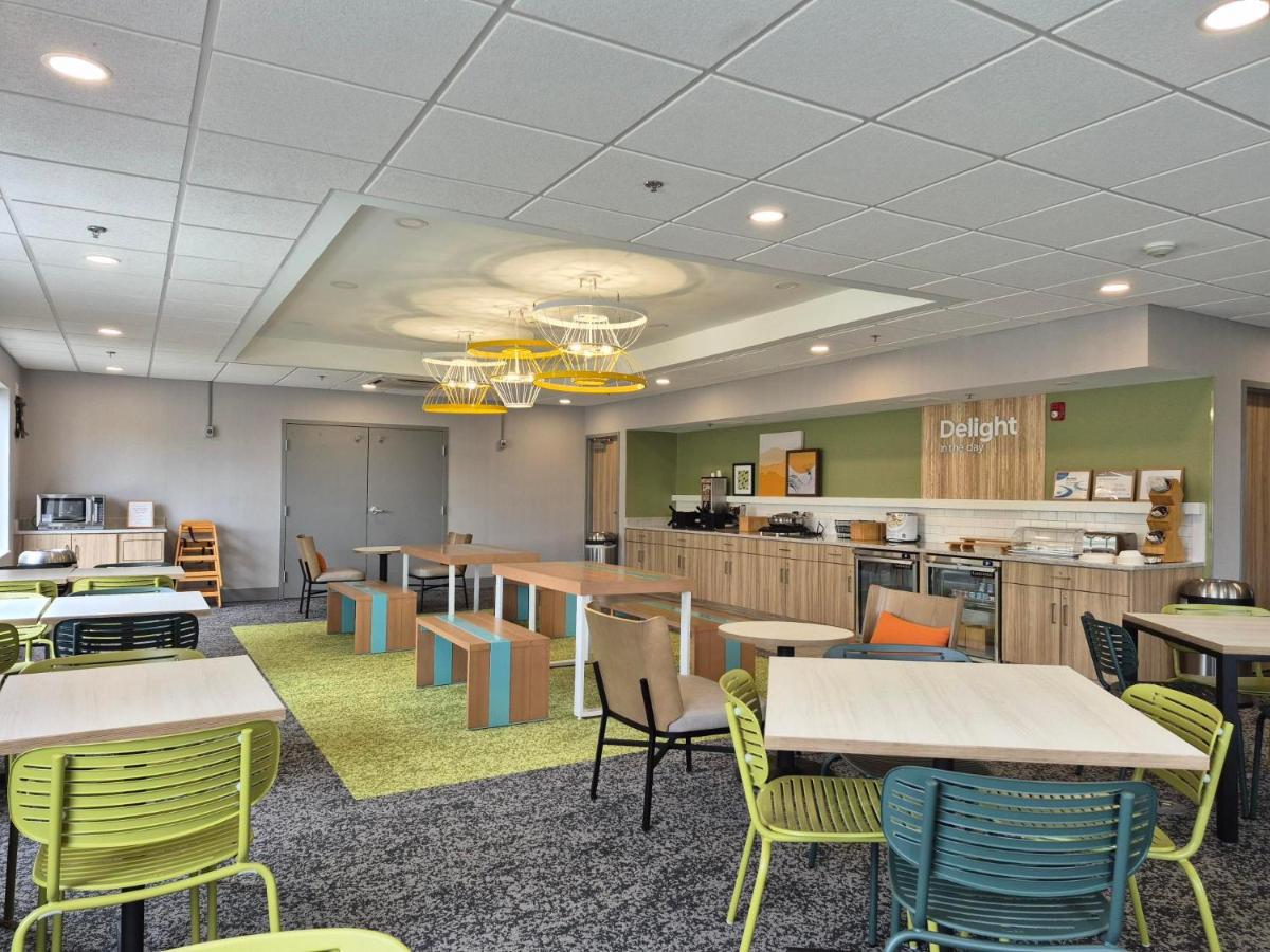| Fairfield Inn & Suites by Marriott Lancaster