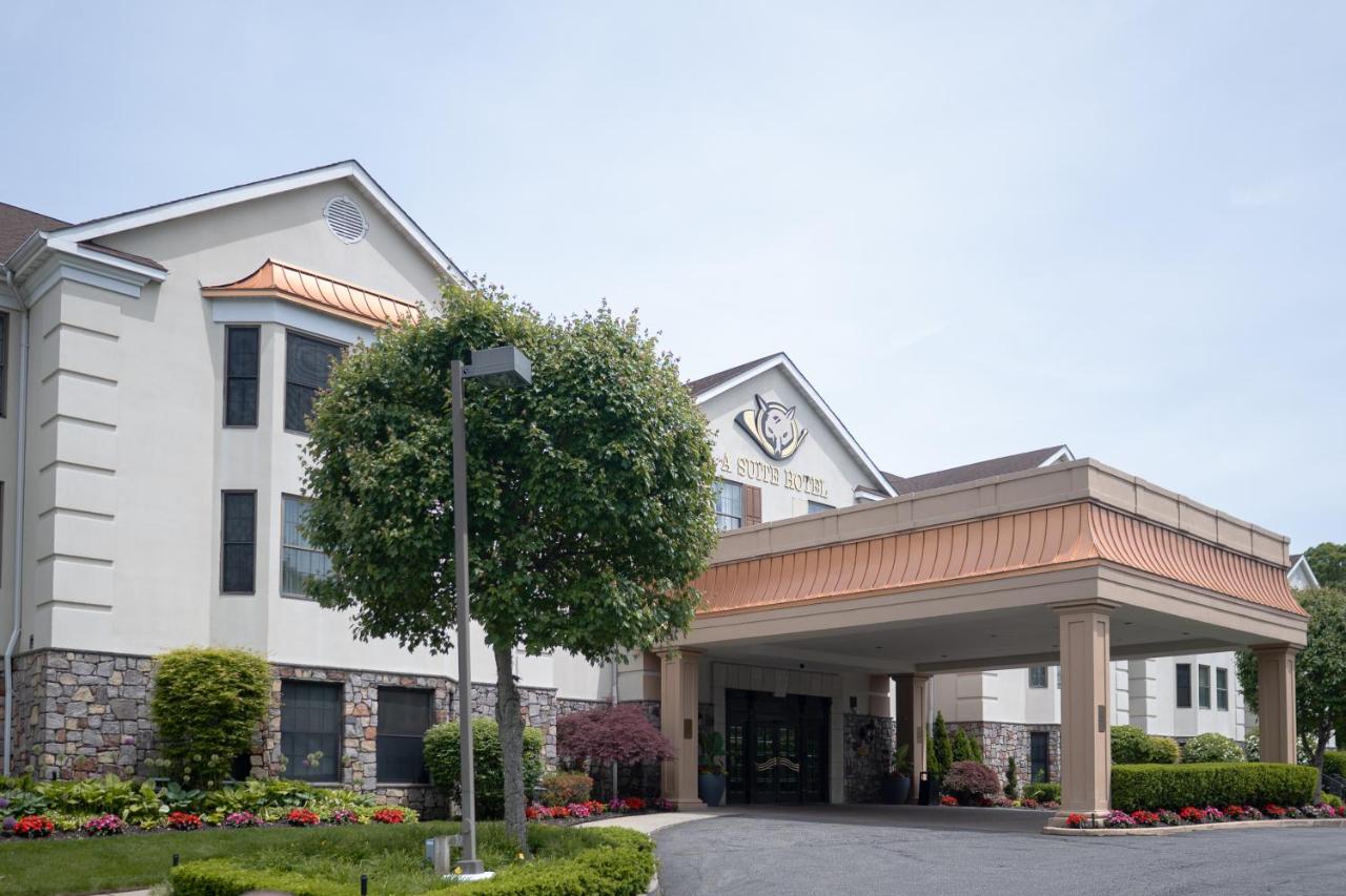 | The Inn At Fox Hollow Hotel