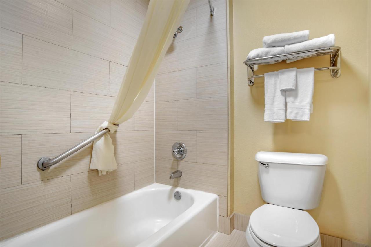 | Best Western Plus Bessemer