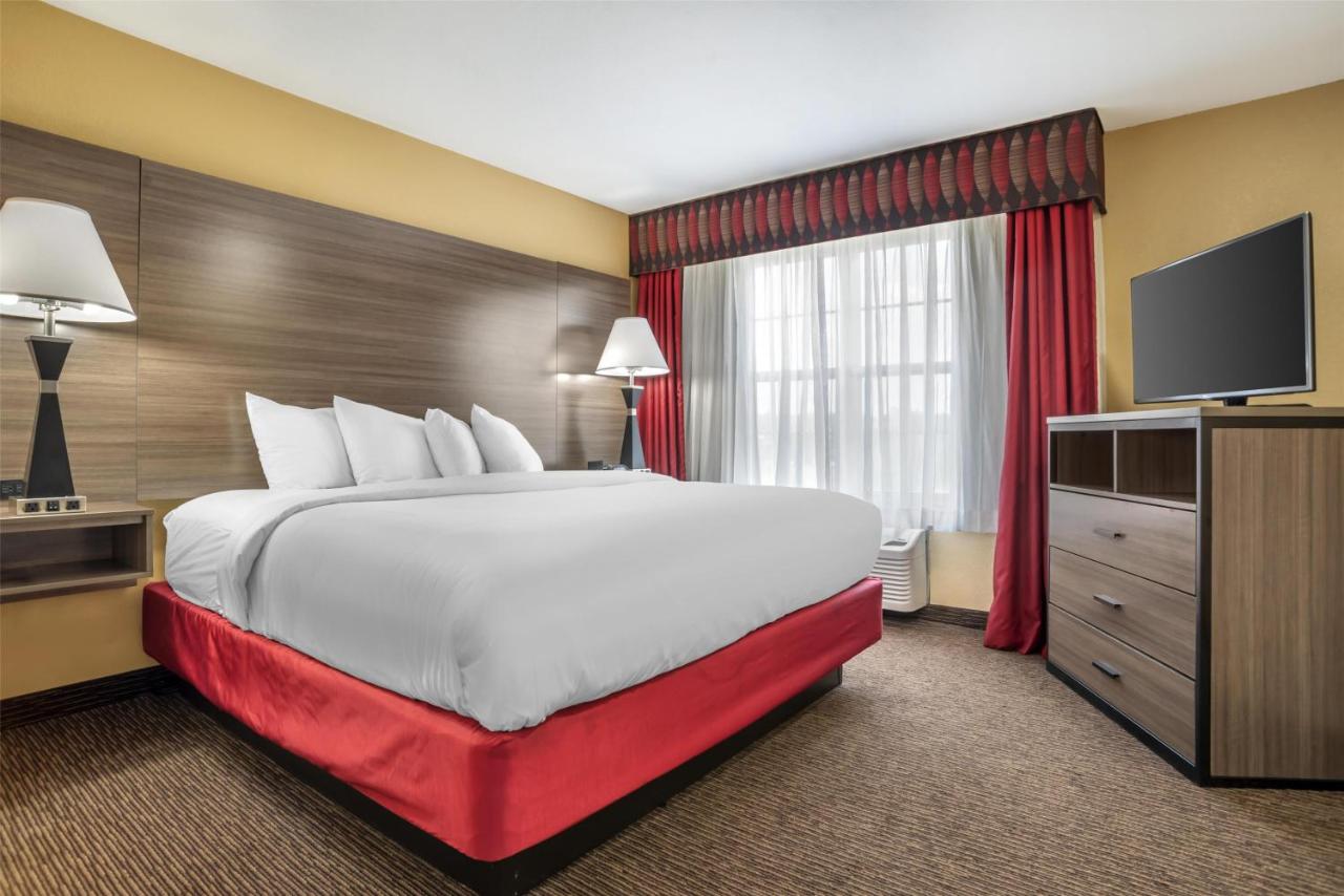 | Best Western Plus Bessemer