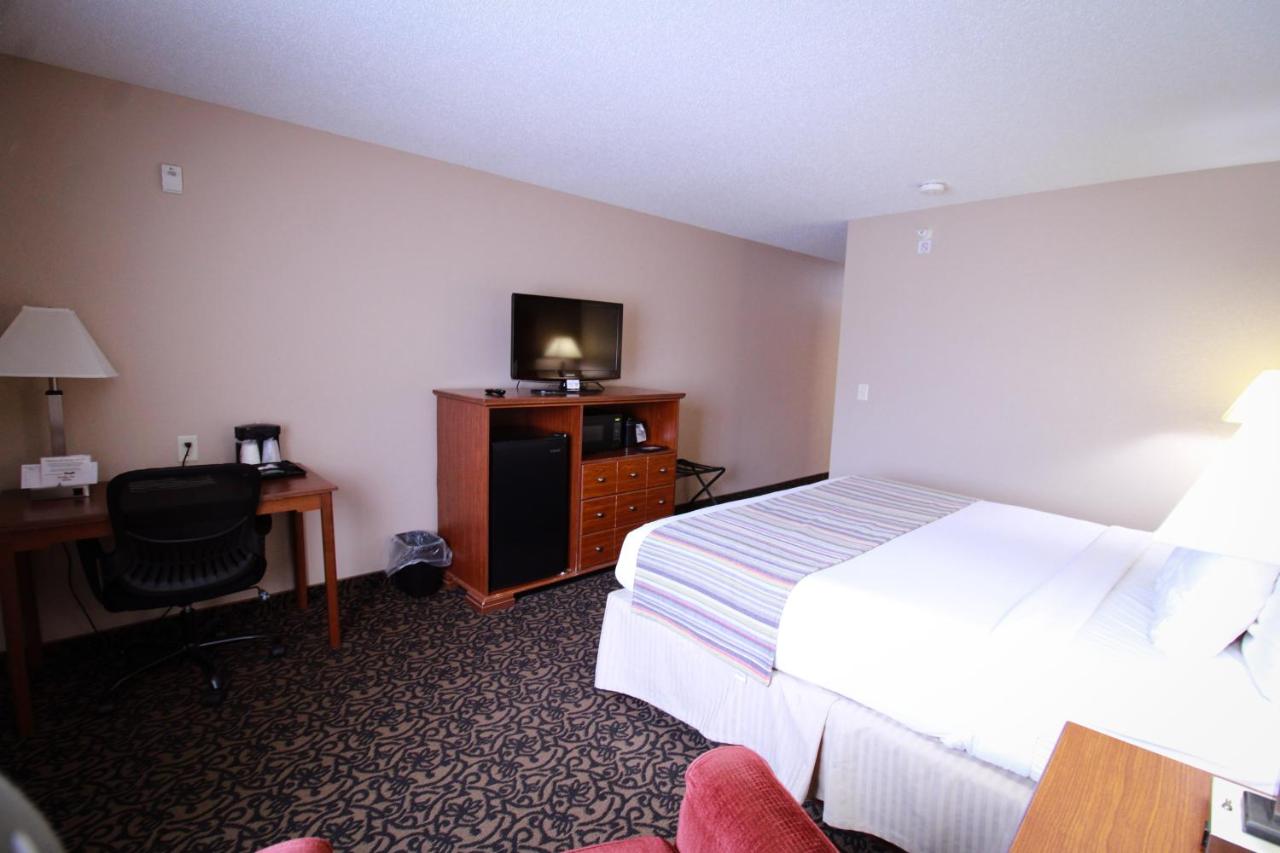 | Canby Inn and Suites