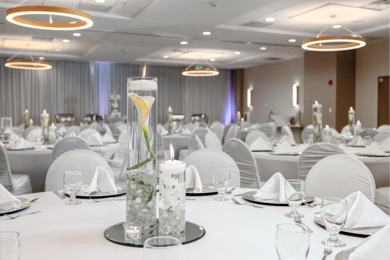 | Holiday Inn Resort Fort Walton Beach, an IHG Hotel