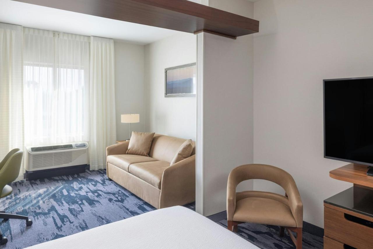  | Fairfield Inn & Suites Springfield Northampton/Amherst