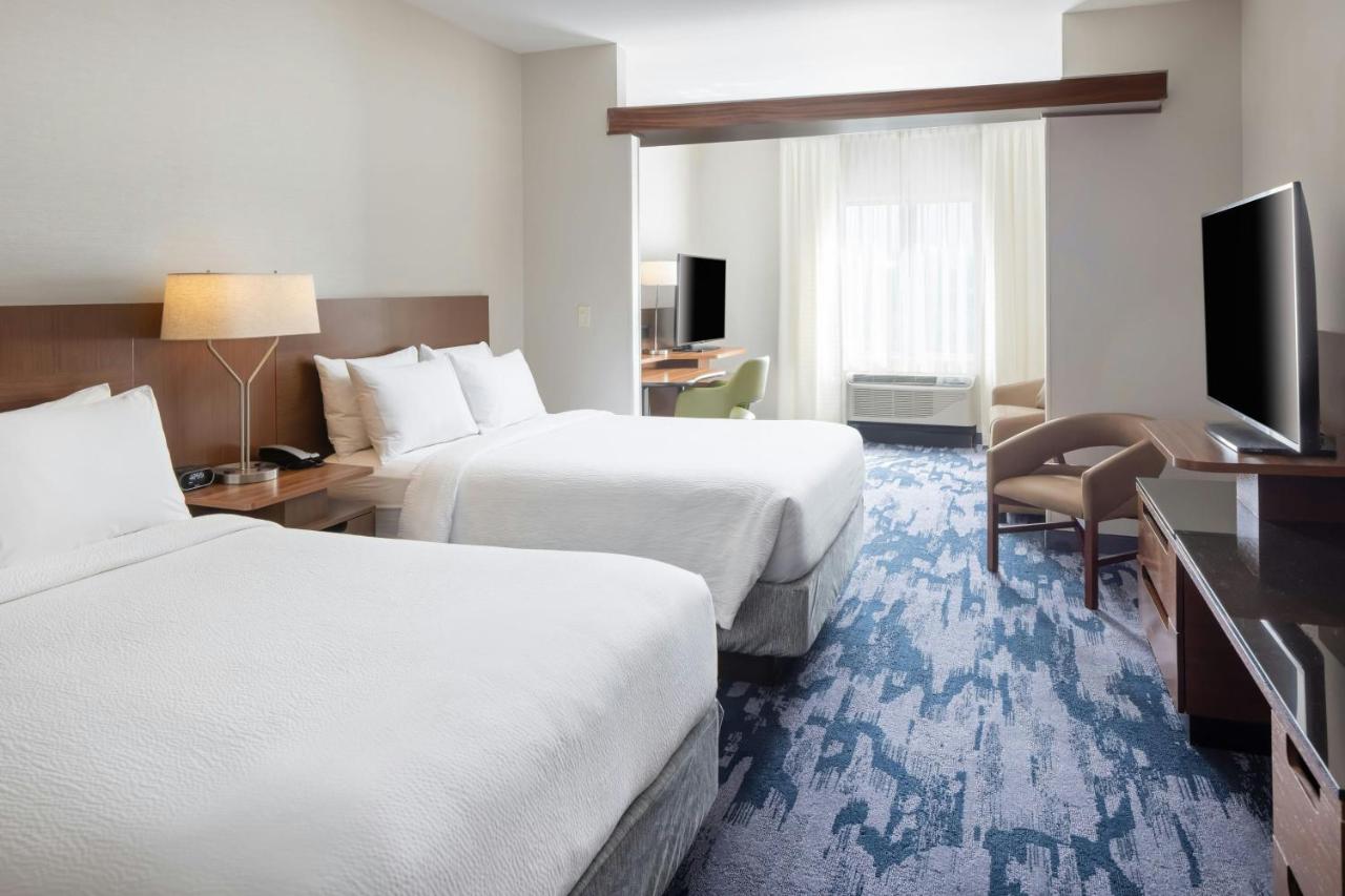  | Fairfield Inn & Suites Springfield Northampton/Amherst