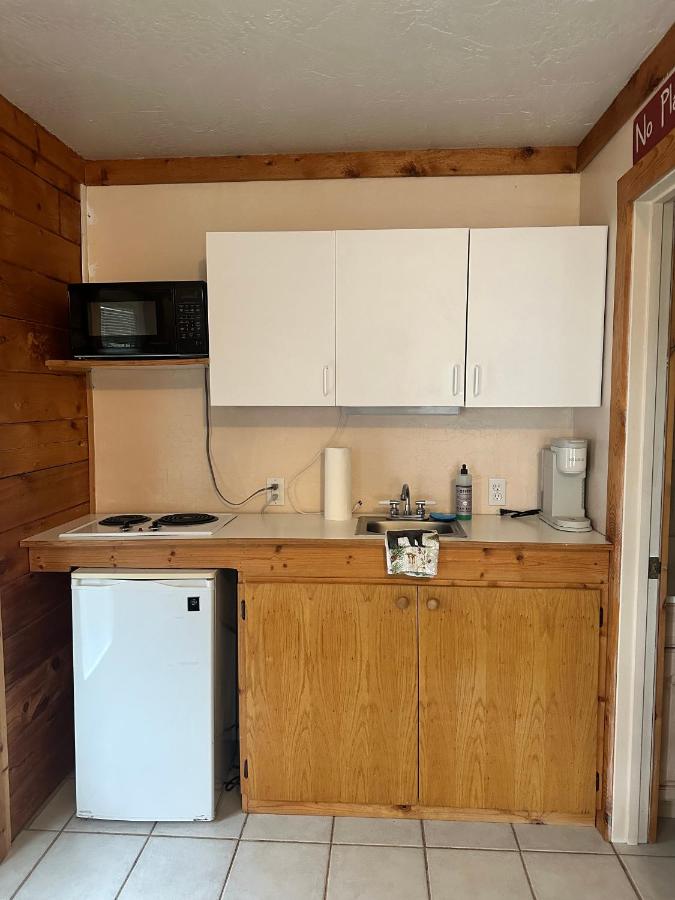 | Homer Floatplane Lodge