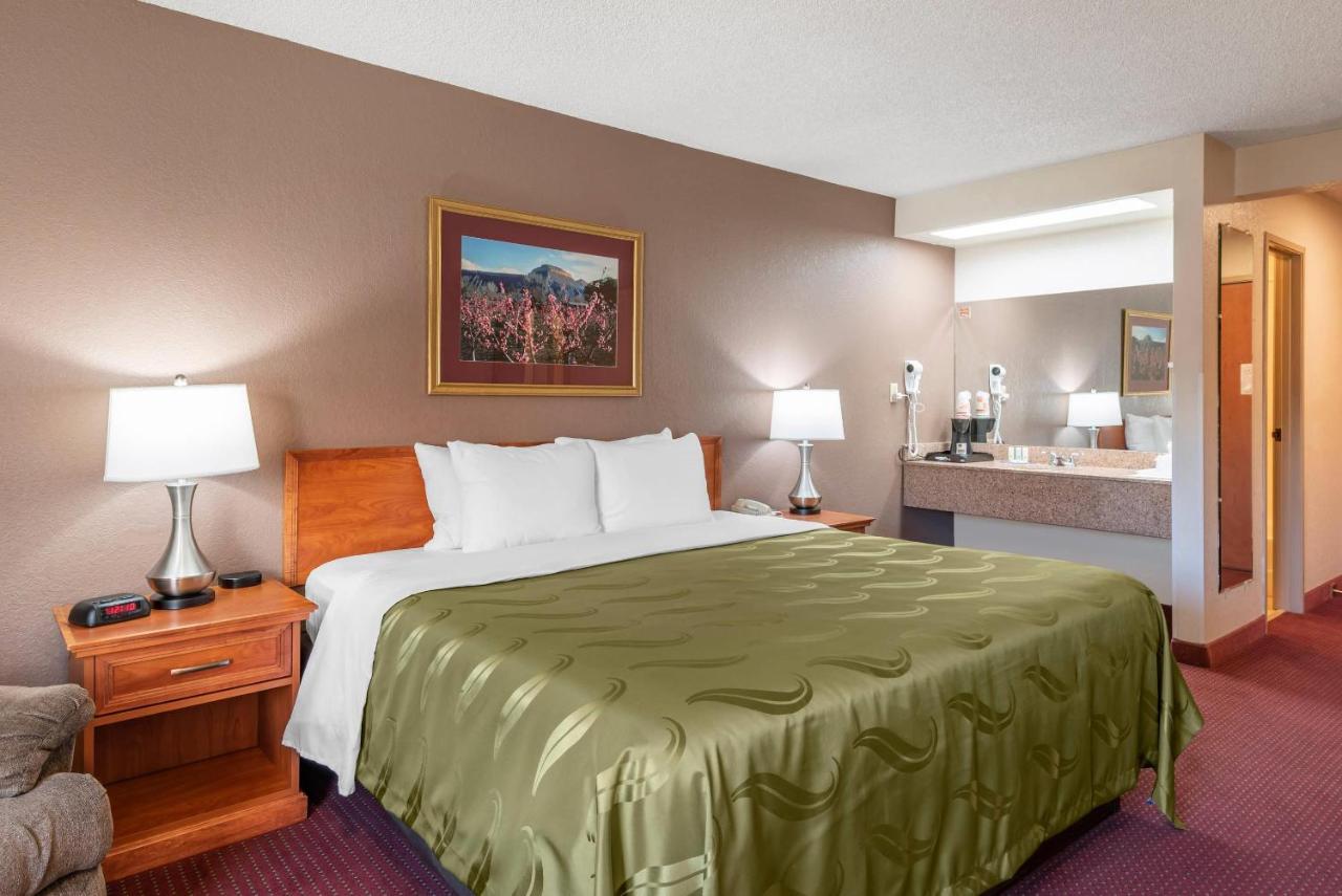 King Room - Non-Smoking at Quality Inn Grand Junction near University