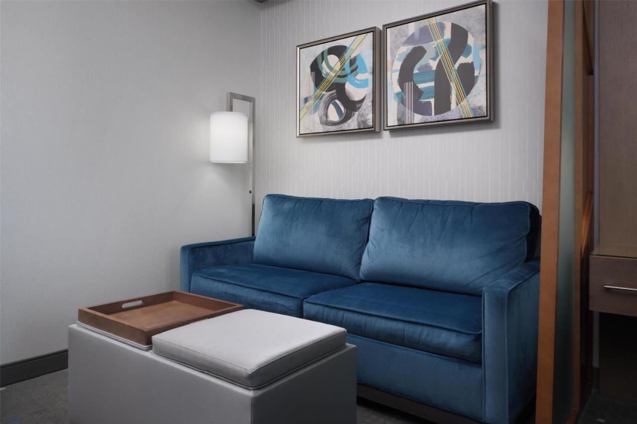 King Room with Sofa Bed at Best Western Premier Hotel at Fisher's Landing