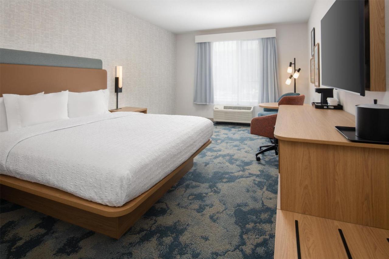  | Holiday Inn Express North Hollywood - Burbank Area, an IHG Hotel