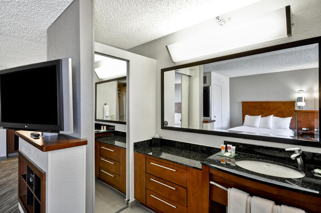 King Room with Sofa Bed - High Floor at Hyatt Place Las Vegas