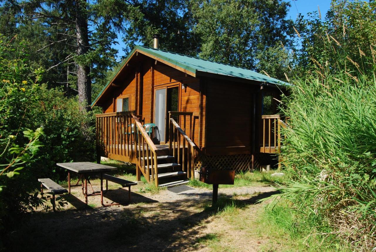  | La Conner Camping Resort Deluxe Cabin 5