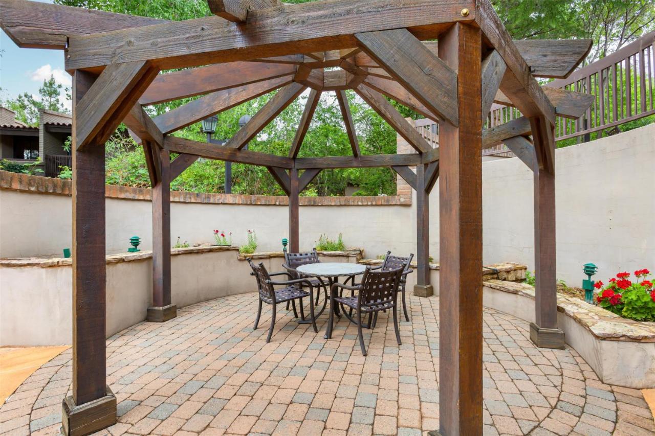  | Best Western Plus Arroyo Roble Hotel & Creekside Villas