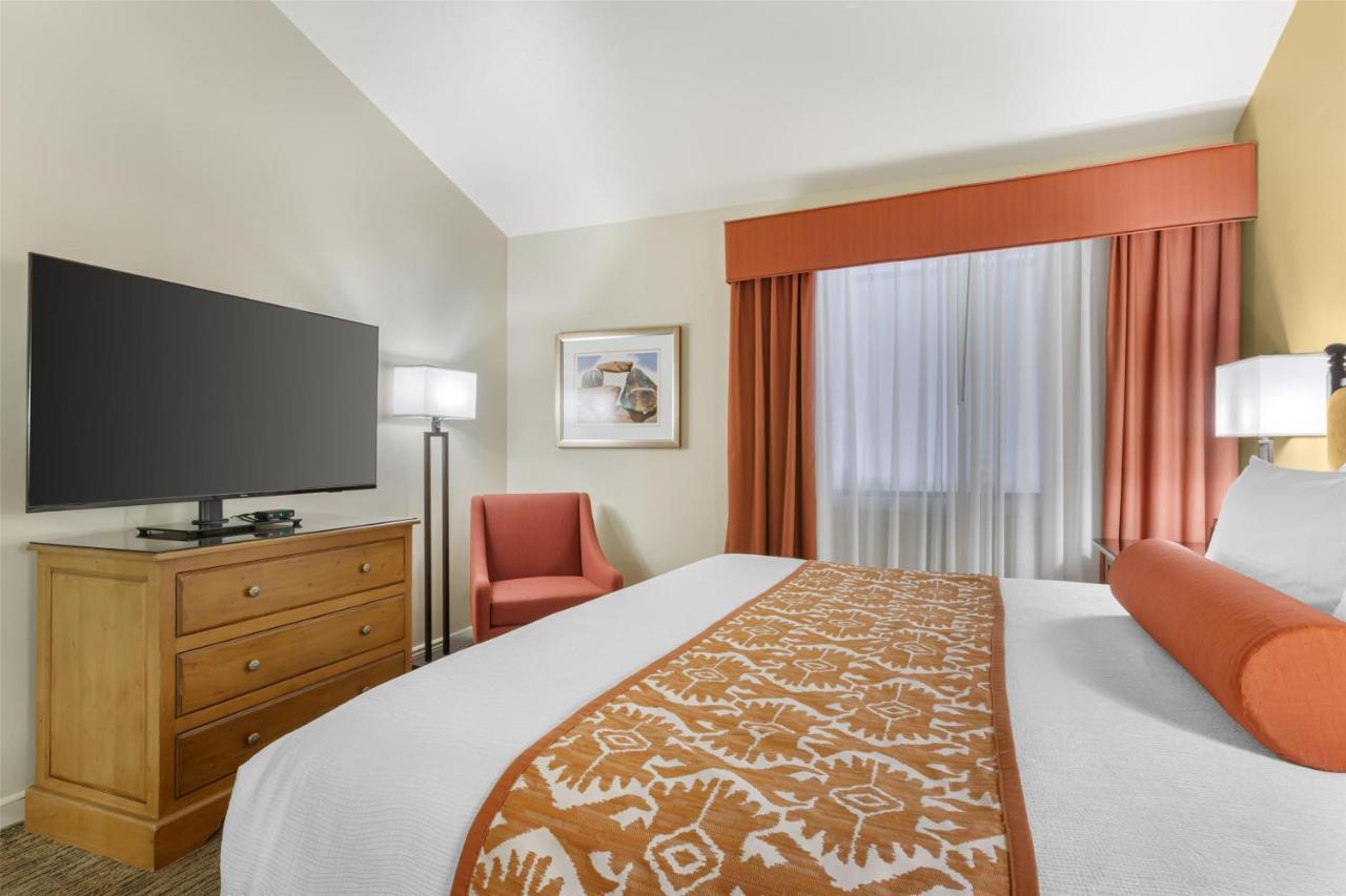 King Suite with Sofa Bed - Non Smoking at Best Western Plus Arroyo Roble Hotel & Creekside Villas