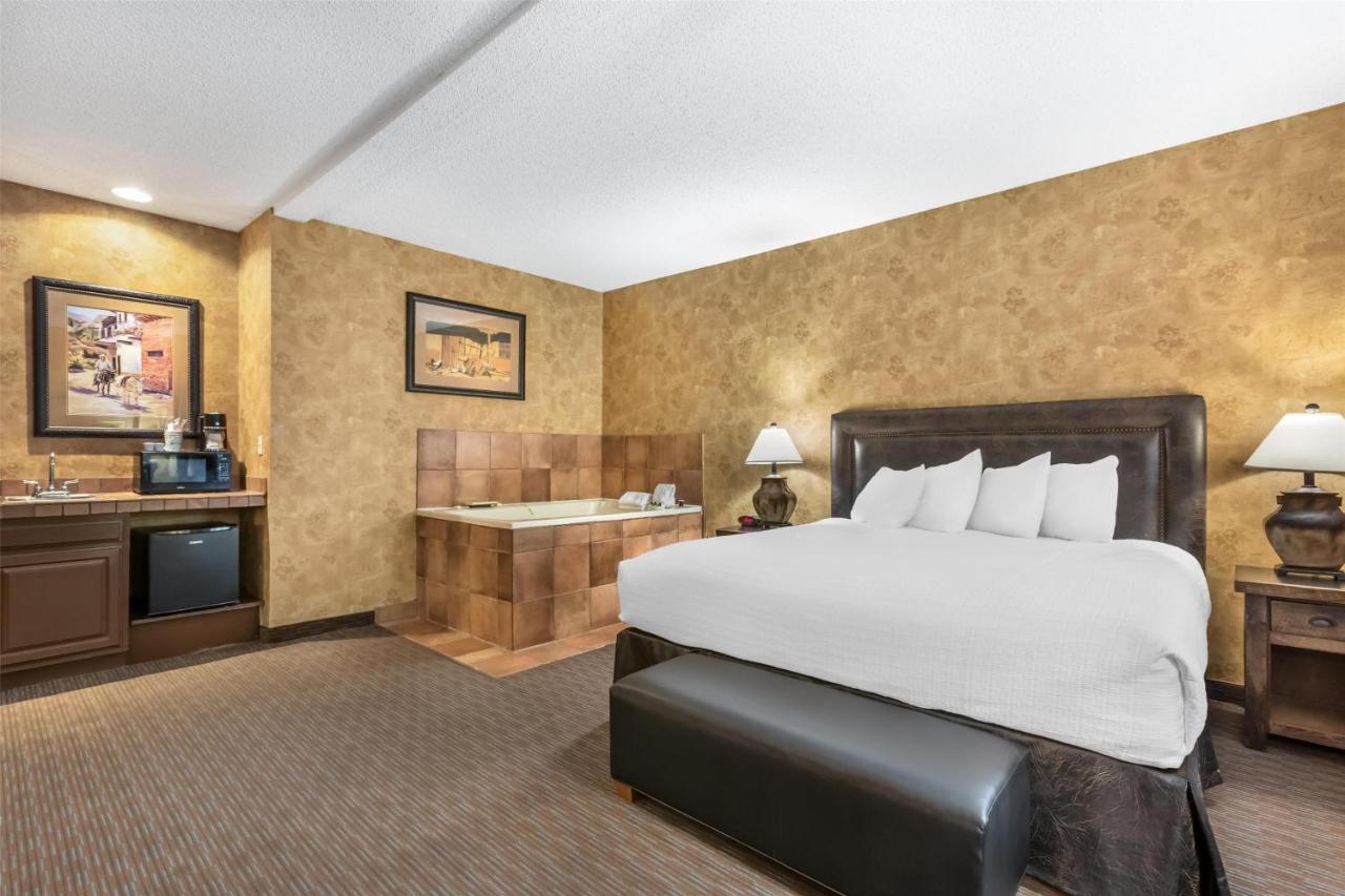 Junior Suite - Non-Smoking at Best Western Plus Inn of Santa Fe