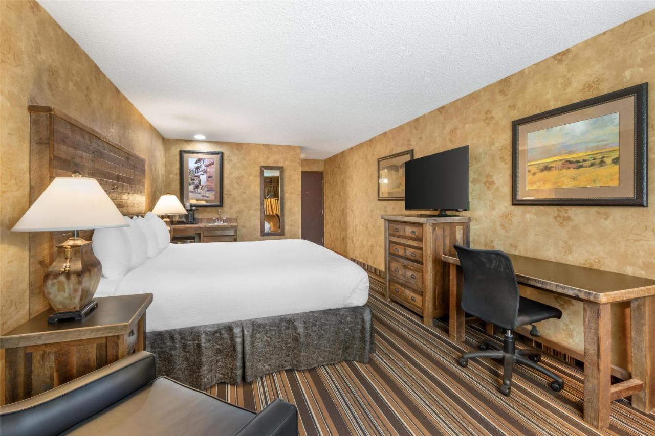 Deluxe King Room - Non-Smoking at Best Western Plus Inn of Santa Fe