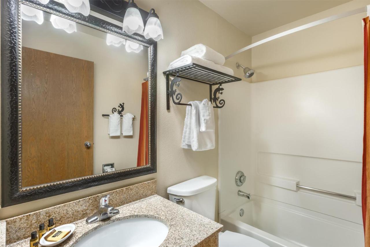 Executive King Room - Non-Smoking at Best Western Plus Inn of Santa Fe