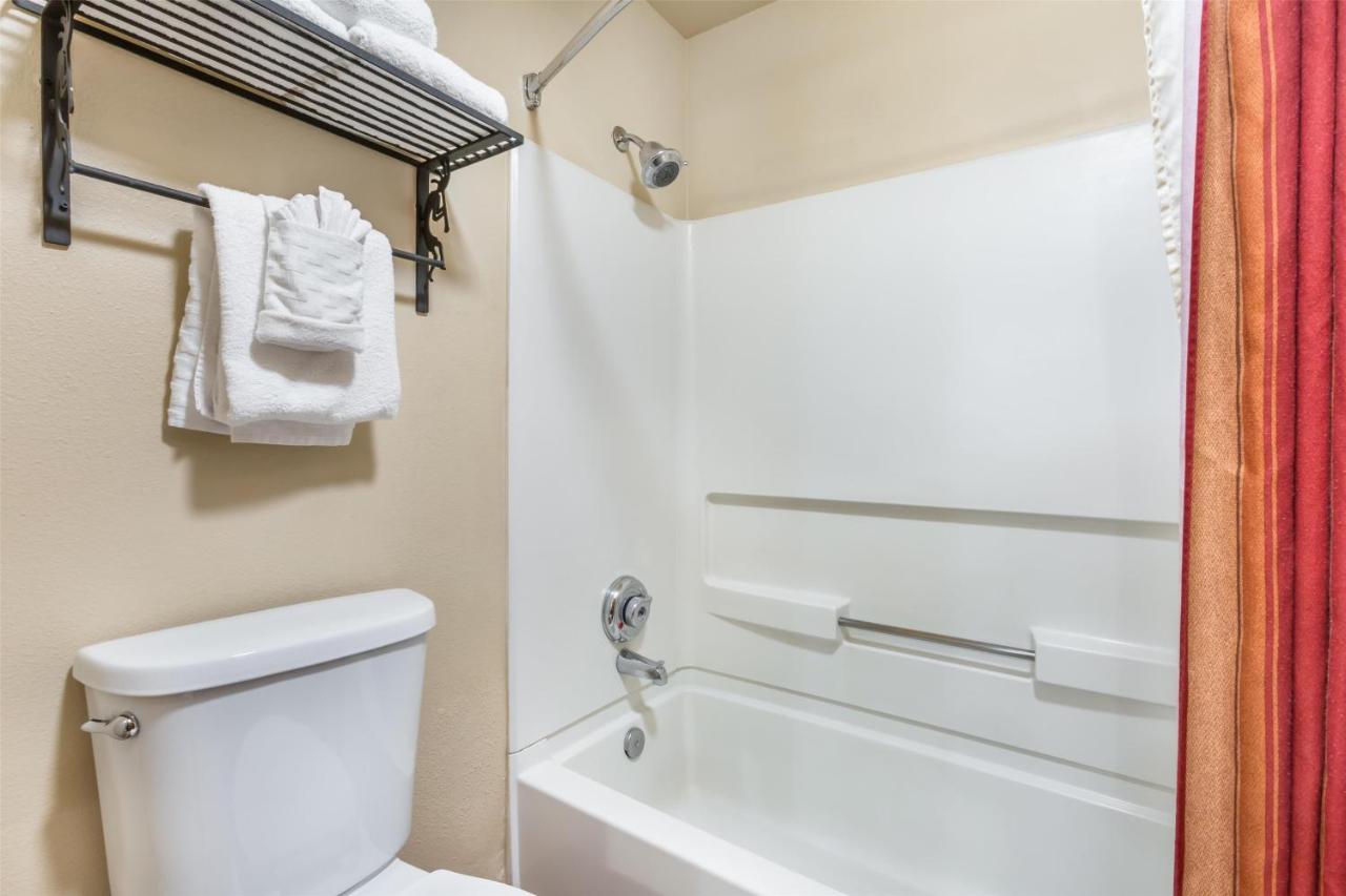 King Suite - Non-Smoking at Best Western Plus Inn of Santa Fe