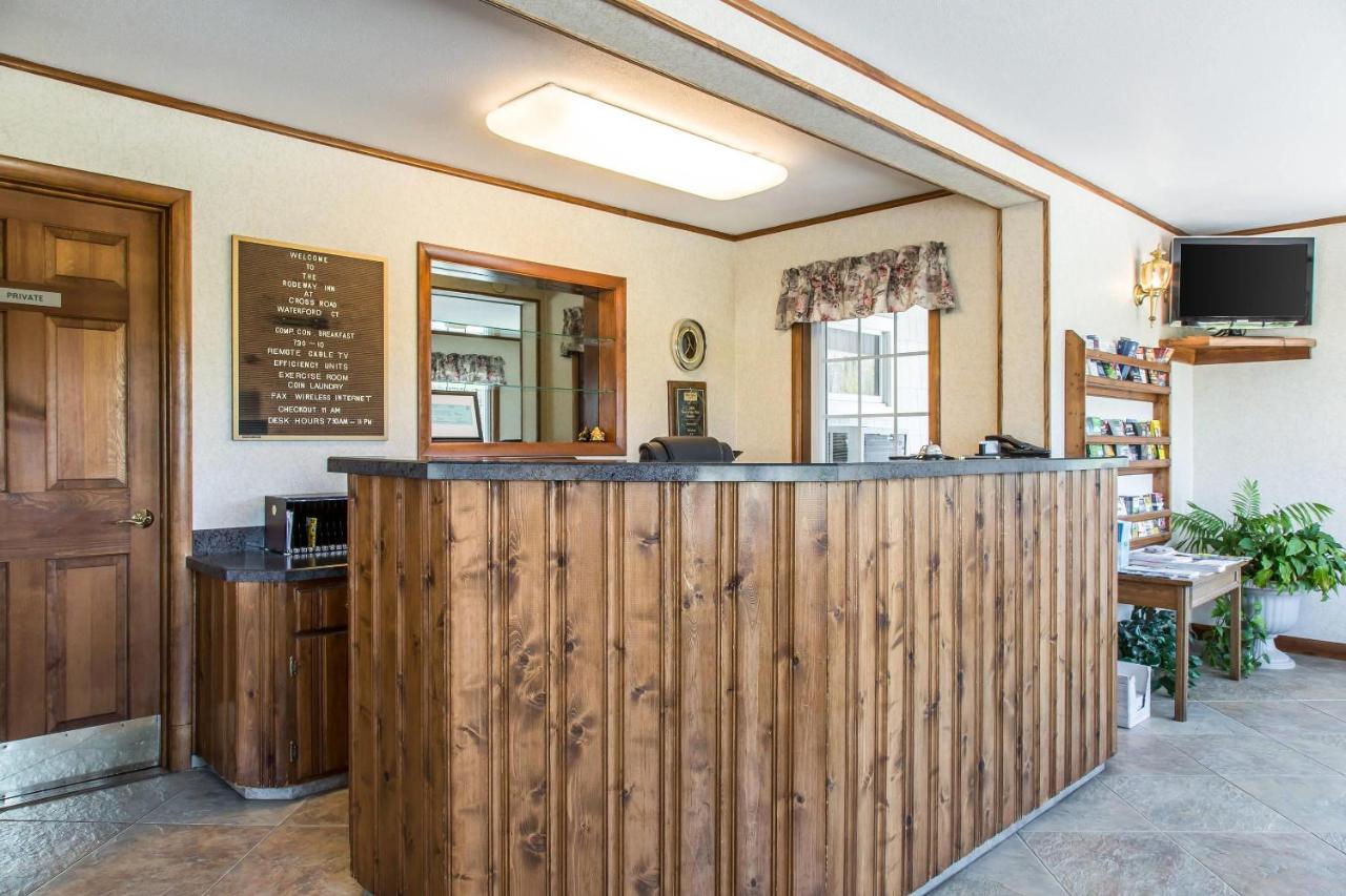 | Rodeway Inn Waterford - New London