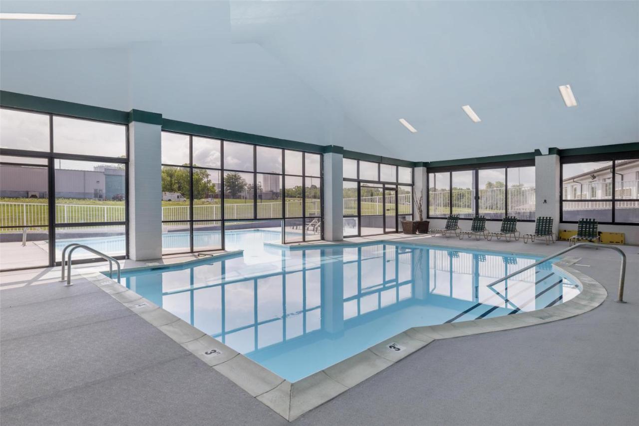  | Best Western Parkside Inn