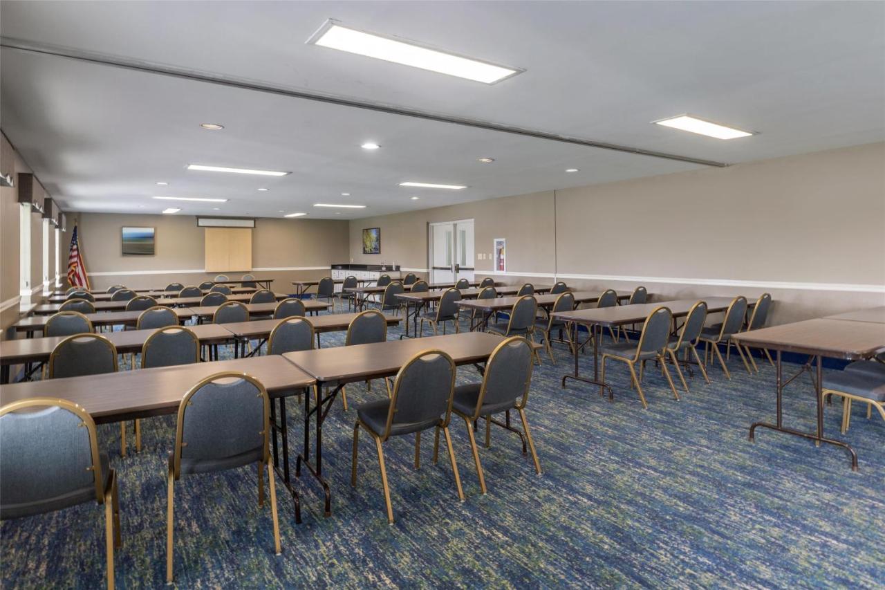  | Best Western Parkside Inn