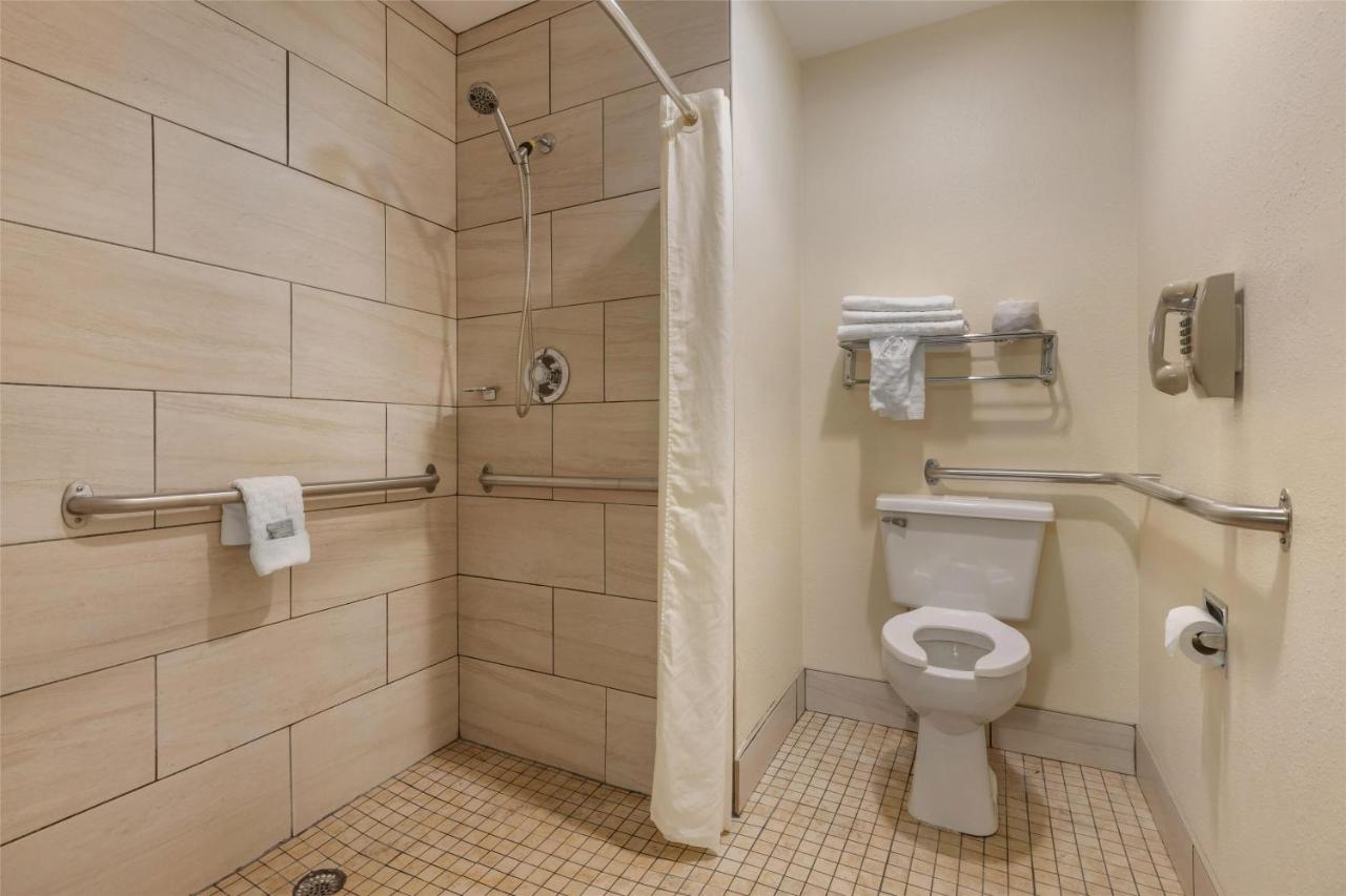  | Best Western Parkside Inn