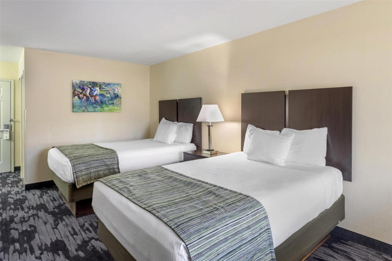  | Best Western Parkside Inn