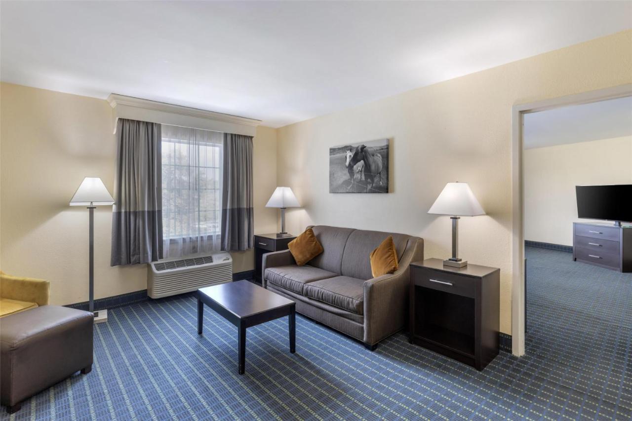  | Best Western Parkside Inn