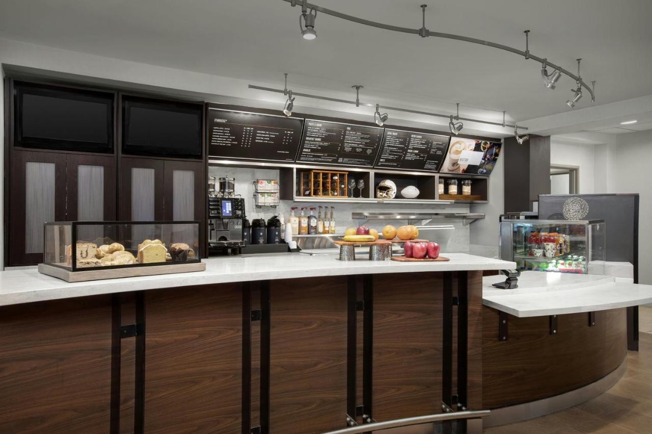 | Courtyard by Marriott Colorado Springs South