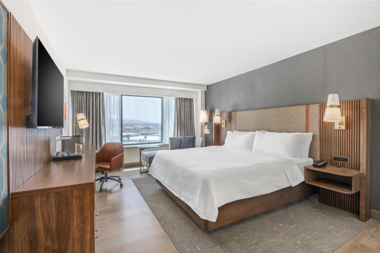 | Holiday Inn Los Angeles Gateway - Torrance, an IHG Hotel