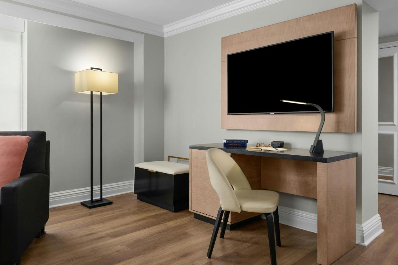 Deluxe Double Room at Marriott Vacation Club® at the Mayflower, Washington, D.C.