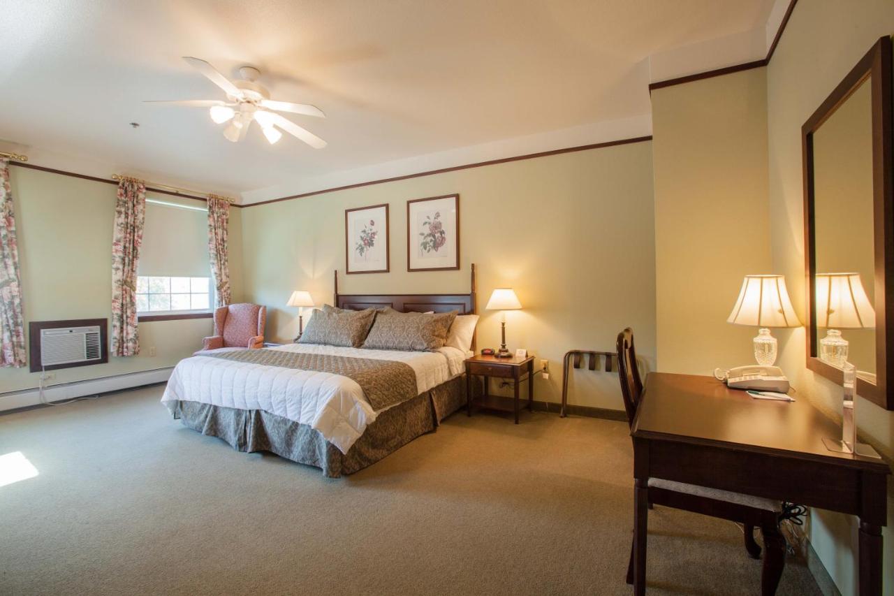 King Studio at Rivers Edge Resort