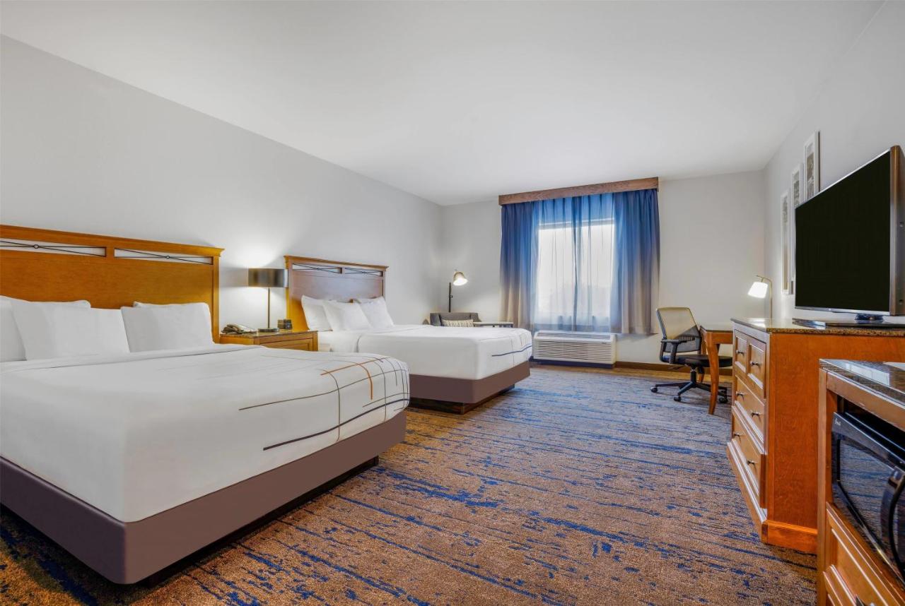 Queen Room with Two Queen Beds - Disability Access at La Quinta Inn & Suites by Wyndham Twin Falls